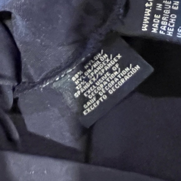 💙 TOMMY HILFIGER Yoga Full-Zip Jacket – Size S - Picture 4 of 9